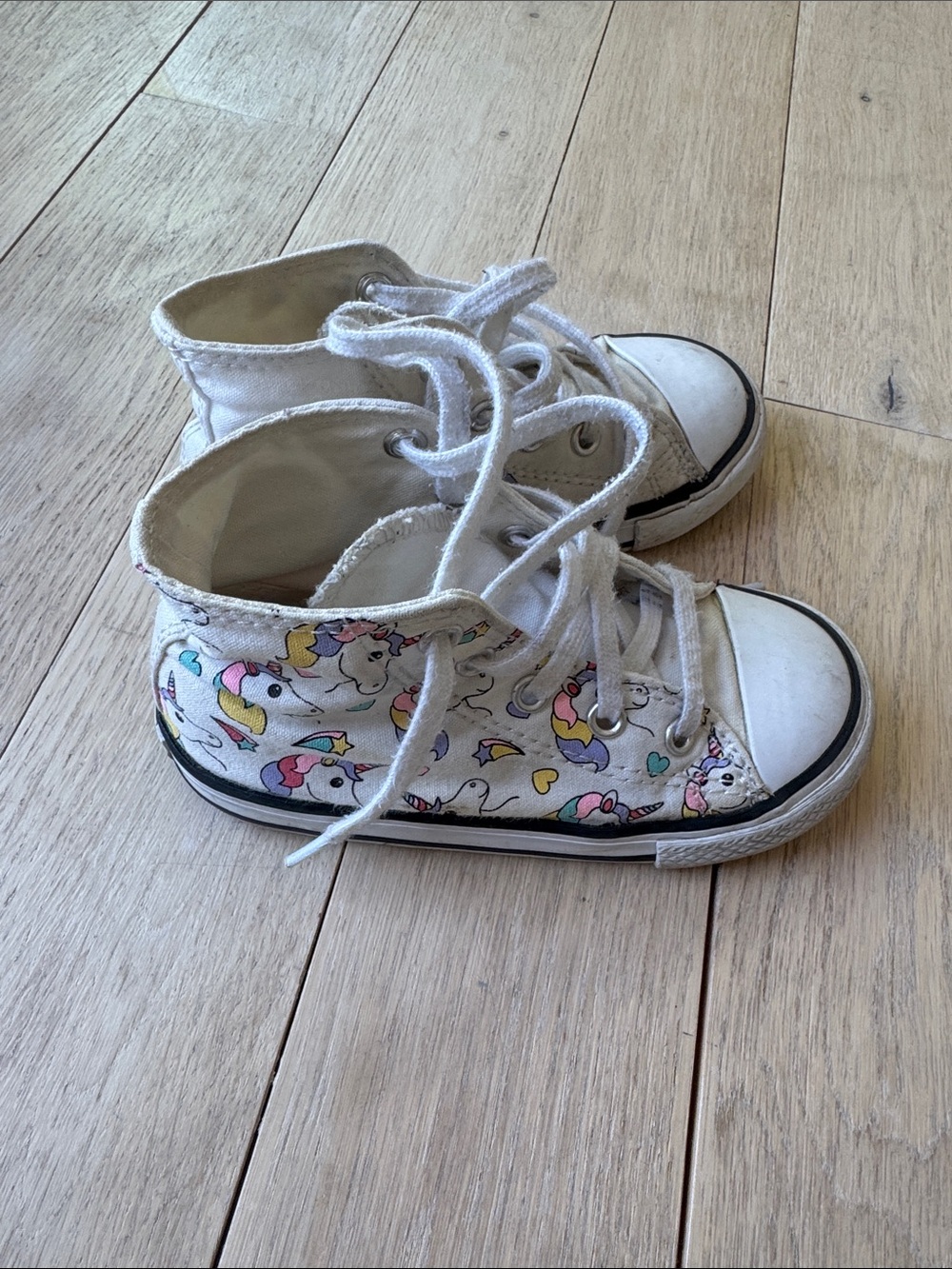 Converse White High-Top Kids Sneakers with Multicolor Unicorn Print